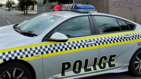 nasilipan sa cr|Two truck crash shuts down Eyre Highway in South Australia.